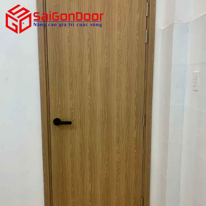 Thi công lắp cửa nhà phố tại Phường 1 Vĩnh Long Thi công lắp cửa nhà phố tại Phường 1 Vĩnh Long