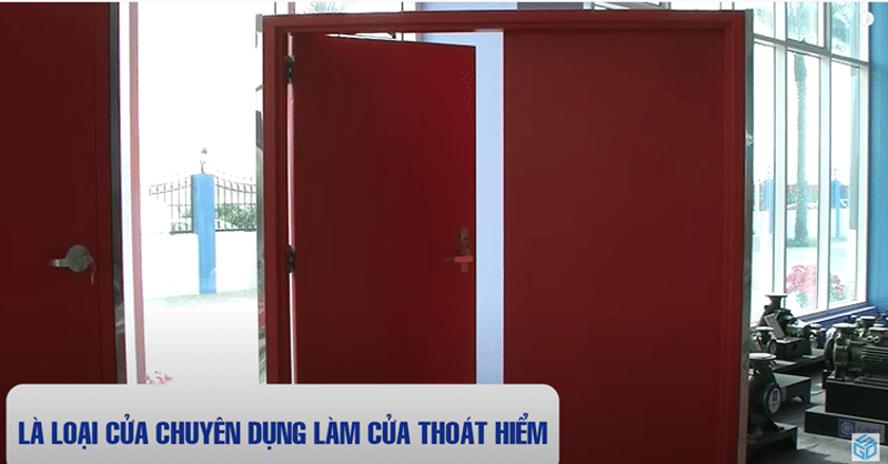 Cửa thép chống cháy chuyên được dùng làm cửa thoát hiểm