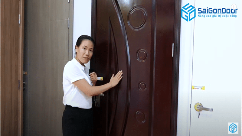 Cửa gỗ công nghiệp HDF với nhiều ưu điểm nổi bật