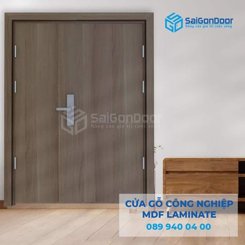 Cửa gỗ cao cấp 2 cánh hoa văn họa tiết cổ điển