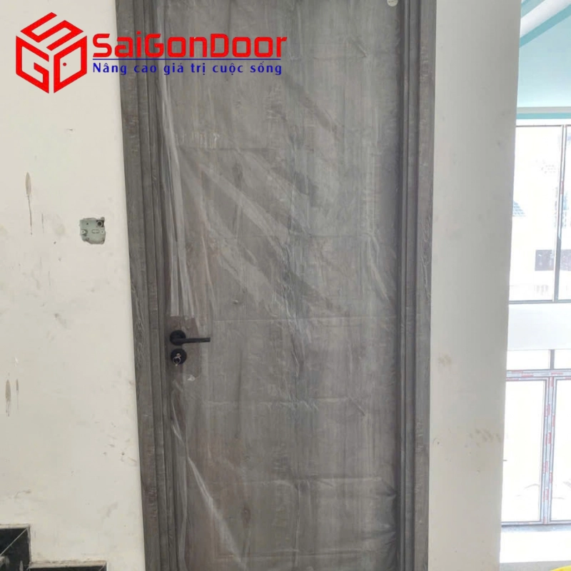 Chi tiết công trình lắp đặt cửa nhựa composite tại nhà chị T.N.H