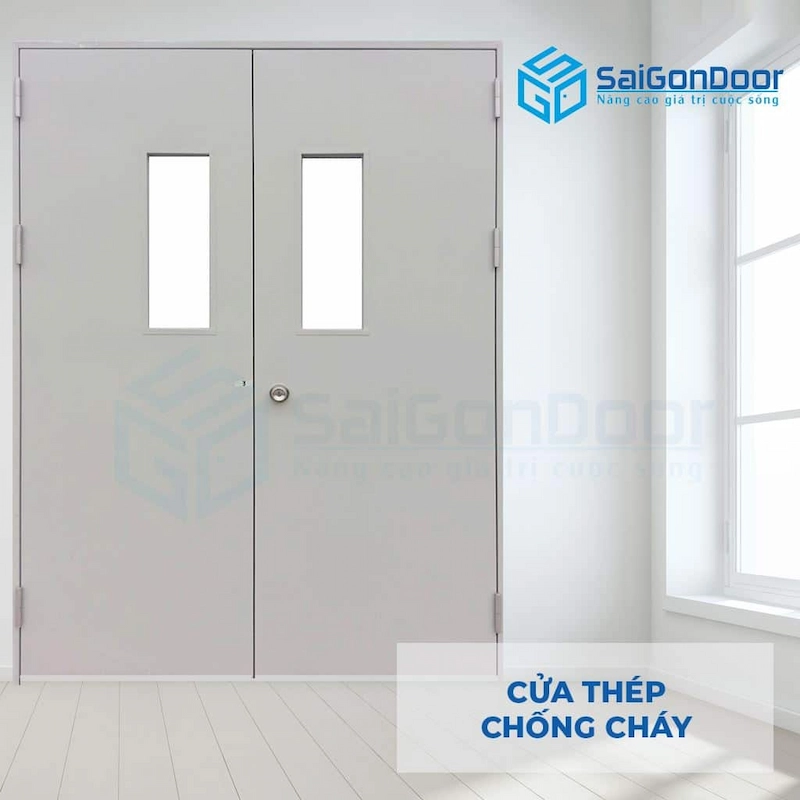 Cửa Thép Chống Cháy 2 Cánh Có Ô Kính và Khóa Cọc