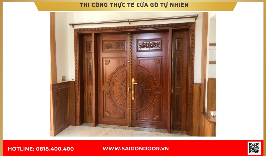 Hình ảnh thi công thực tế về cửa gỗ tự nhiên Sóc Trăng