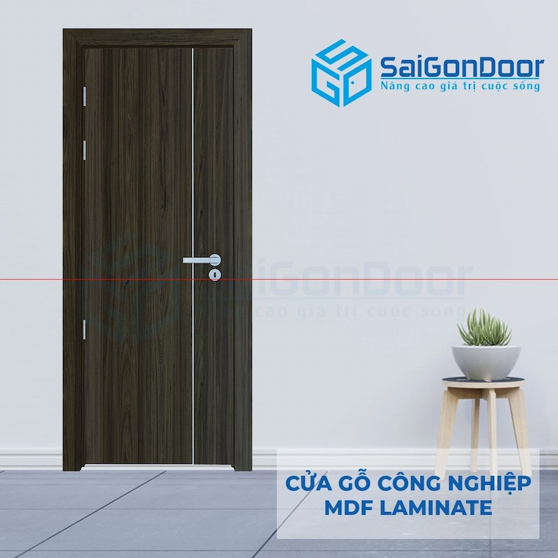 Phụ kiện đi kèm với cửa cũng ảnh hưởng đến giá cửa gỗ MDF