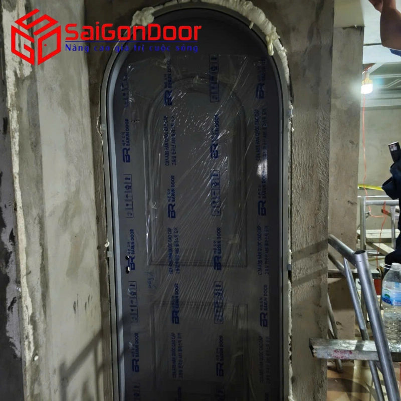Công trình thi công cửa khách sạn phường Long Thủy Bình Phước Công trình thi công cửa khách sạn phường Long Thủy Bình Phước