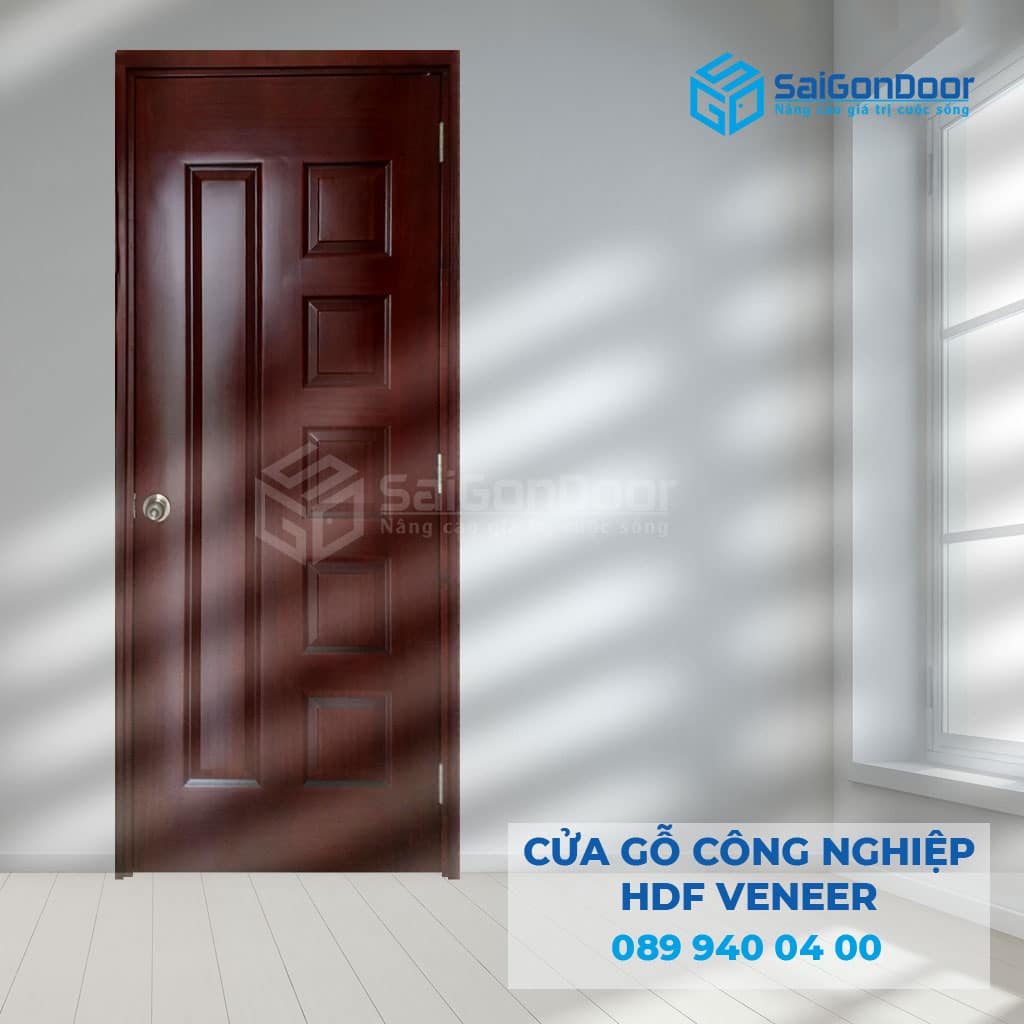 Cửa gỗ công nghiệp chung cư giá rẻ – Sài Gòn Door