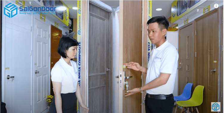 Mẫu khóa tay gạt nhỏ cao cấp tại SaiGonDoor