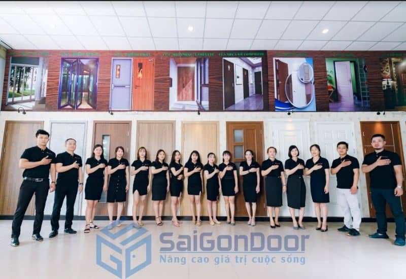 Saigondoor - với hệ thống nhân sự trẻ tận tâm tư vấn cho khách hàng