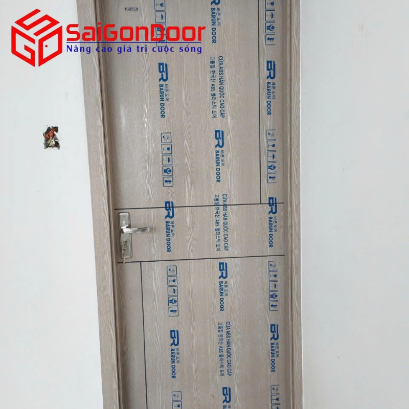Vì sao cửa nhựa abs hàn quốc là lựa chọn tối ưu cho nhà vệ sinh
