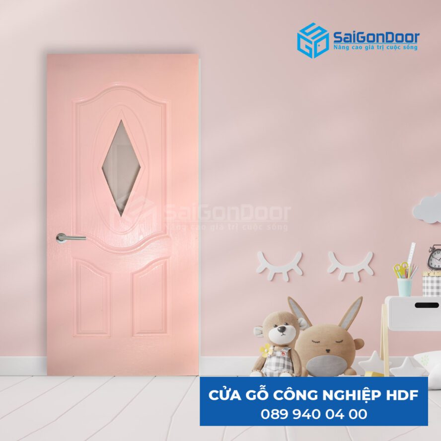          Cửa gỗ công nghiệp HDF Veneer làm cho không gian nội thất trở nên sang trọng hơn.