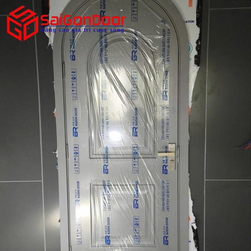Thi công lắp đặt cửa vòm khách sạn phường Long Thùy Bình Phước Thi công lắp đặt cửa vòm khách sạn phường Long Thùy Bình Phước