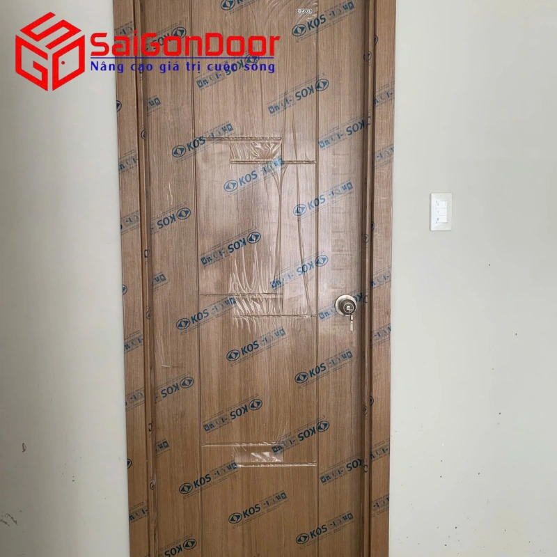 Thi công lắp đặt cửa nhựa ABS tại Phú Tân Bến Tre