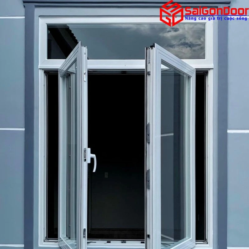 Lắp đặt cửa sổ lưới cho gia đình tại SaiGonDoor