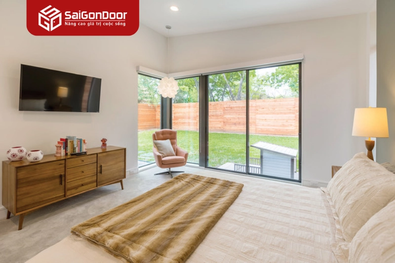 Tại sao cửa kính cách âm là lựa chọn cấp thiết cho không gian phòng ngủ?