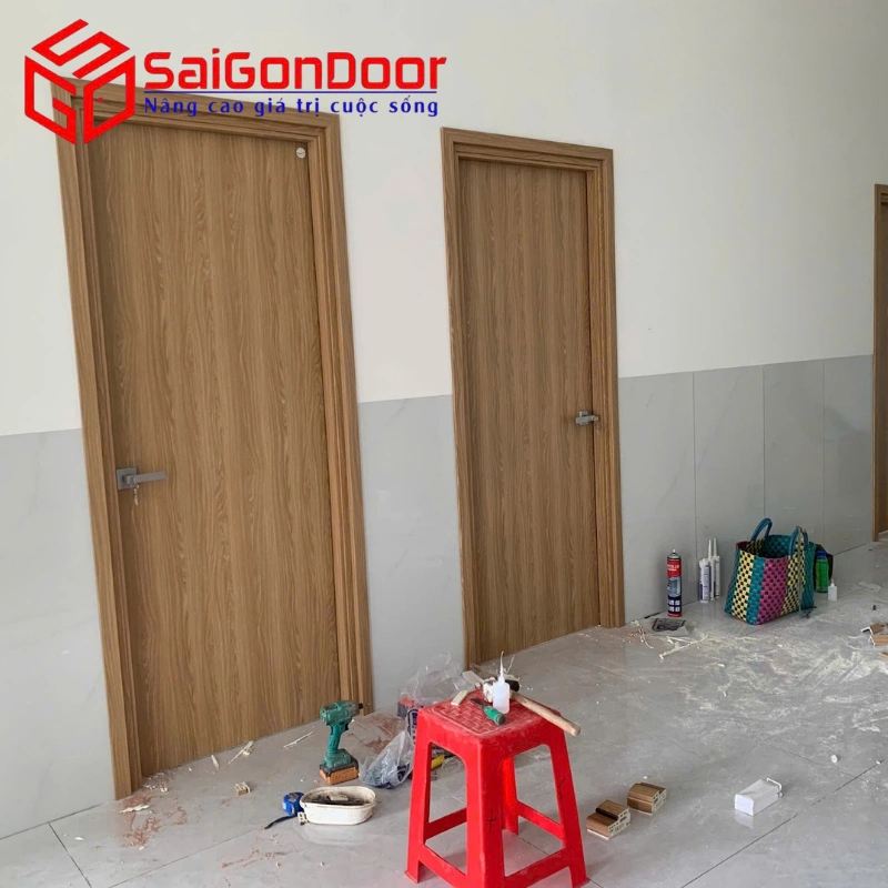 Công trình lắp đặt cửa phòng đường Phan Văn Hớn TP.HCM Công trình lắp đặt cửa phòng đường Phan Văn Hớn TP.HCM