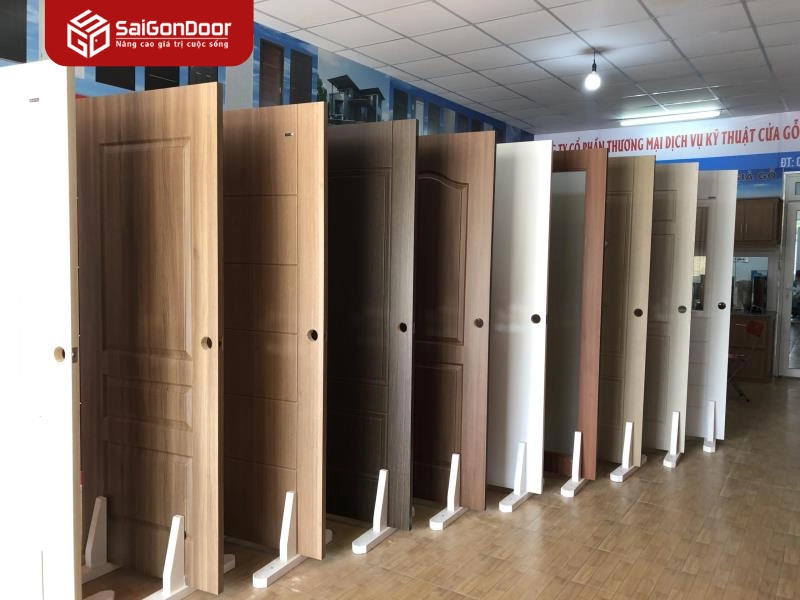 Tiêu chí lựa chọn cửa nhựa composite chất lượng cho phòng họp