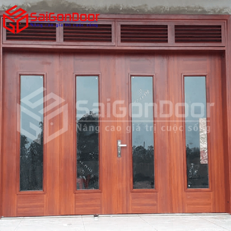 Cửa gỗ 4 cánh kính pano đẹp