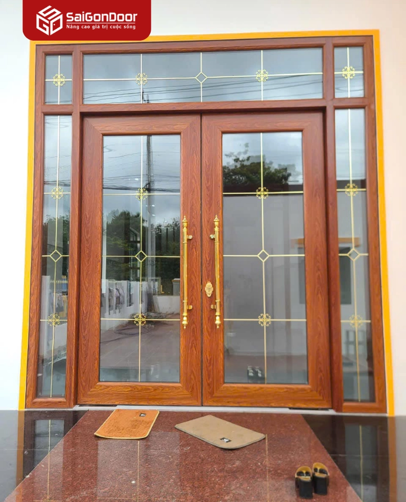 Sài Gòn Door – Đơn vị cung cấp và lắp đặt cửa nhôm giả gỗ 4 cánh uy tín