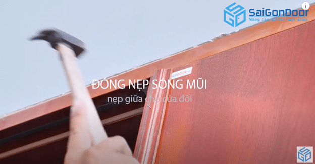 Đóng nẹp sống mũi