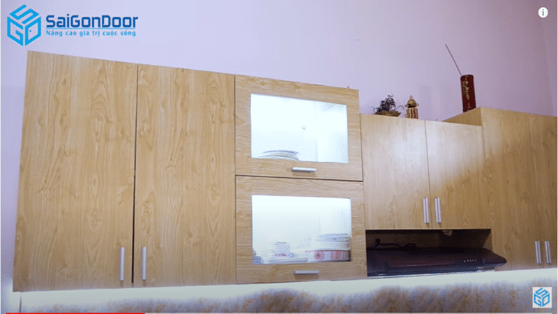 Tủ bếp bằng gỗ công nghiệp có kiểu dáng, thiết kế đa dạng