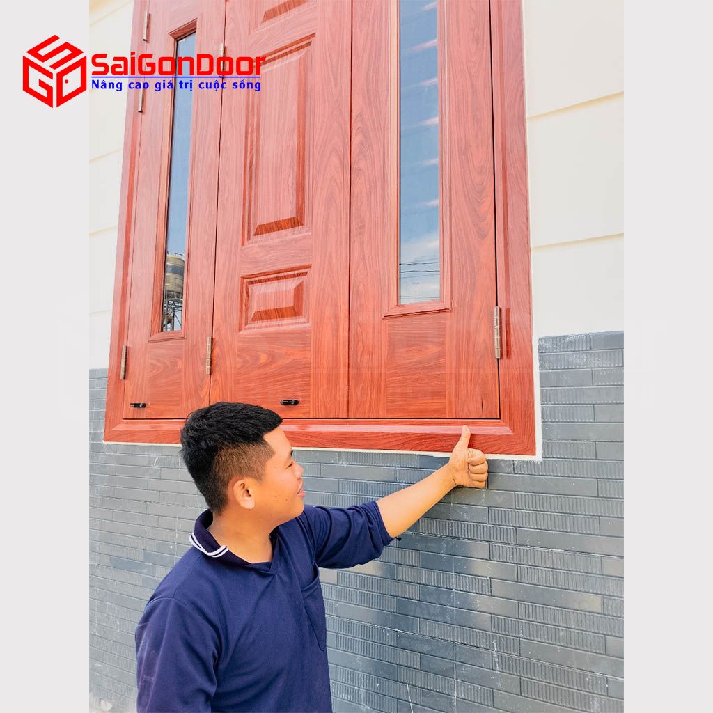 Bảng giá các phụ kiện đi kèm cửa thép giả gỗ tại SaiGonDoor tham khảo